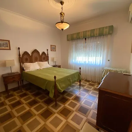 Vintage Villa *